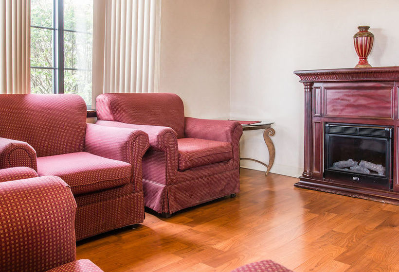 Hotel Rodeway Inn Airport  | Flint | Michigan | United States 19