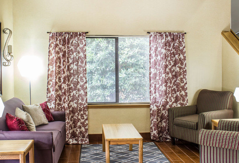 Hotel Econo Lodge Inn & Suites Raleigh  | Raleigh | North Carolina | United States 15