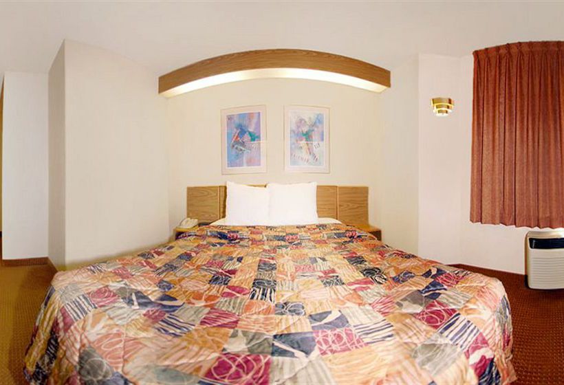 Hotel Sleep Inn  | Pueblo | Colorado | United States 1