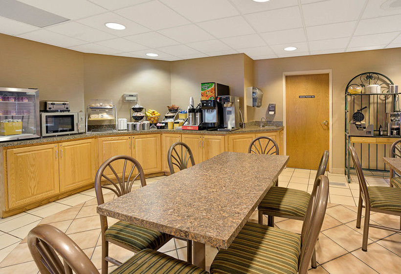 Hotel Days Inn Eagan Minnesota Near Mall of America 