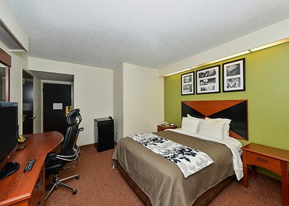 Hotel Sleep Inn  | Knoxville | Tennessee | United States 13