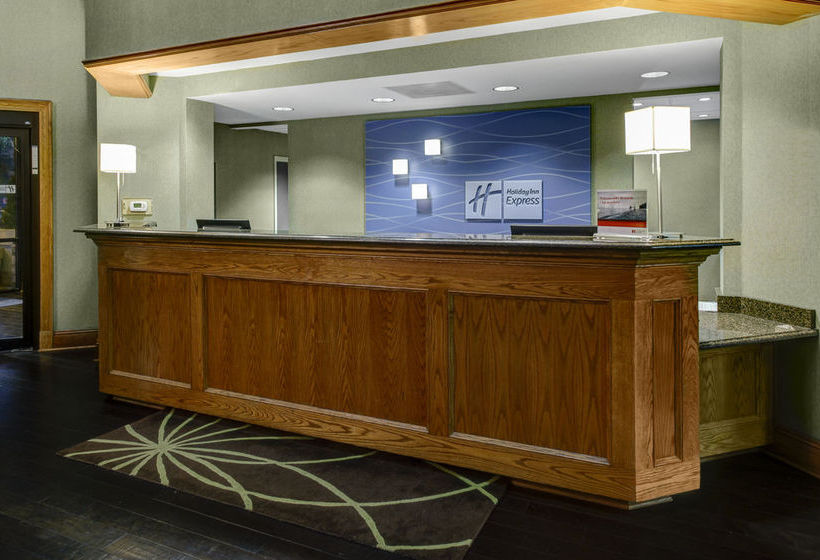 Hotel Holiday Inn Express & Suites Atlanta Buckhead  | Atlanta | Georgia | United States 1