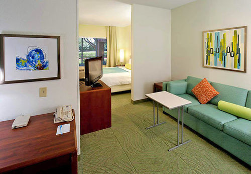 Hotel SpringHill Suites Arlington Near Six Flags  | Arlington | Texas | United States 17