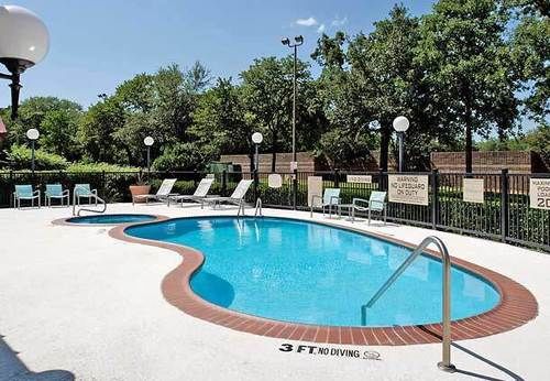 Hotel SpringHill Suites Arlington Near Six Flags  | Arlington | Texas | United States 19