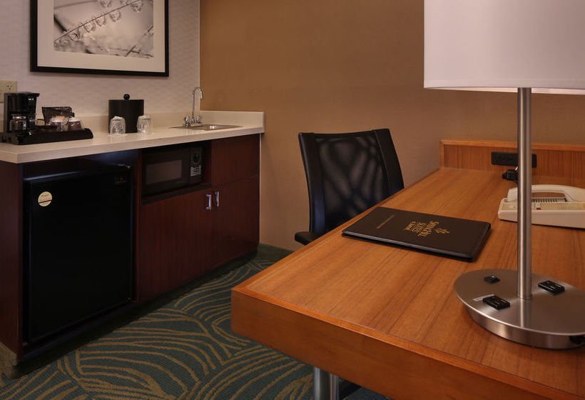 Hotel SpringHill Suites Mystic Waterford  | Waterford | Connecticut | United States 11