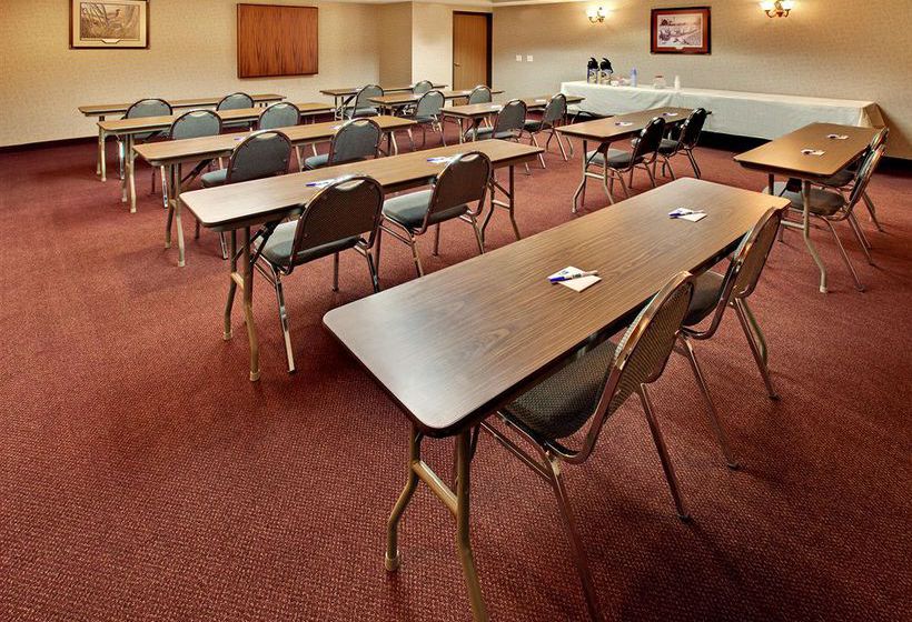 Hotel Holiday Inn Express Watertown  | Watertown | South Dakota | United States 10