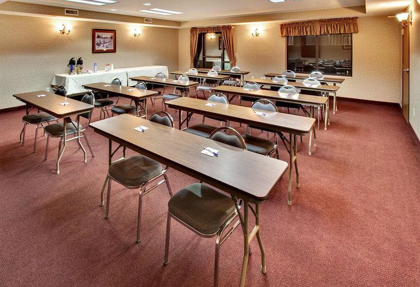 Hotel Holiday Inn Express Watertown  | Watertown | South Dakota | United States 5