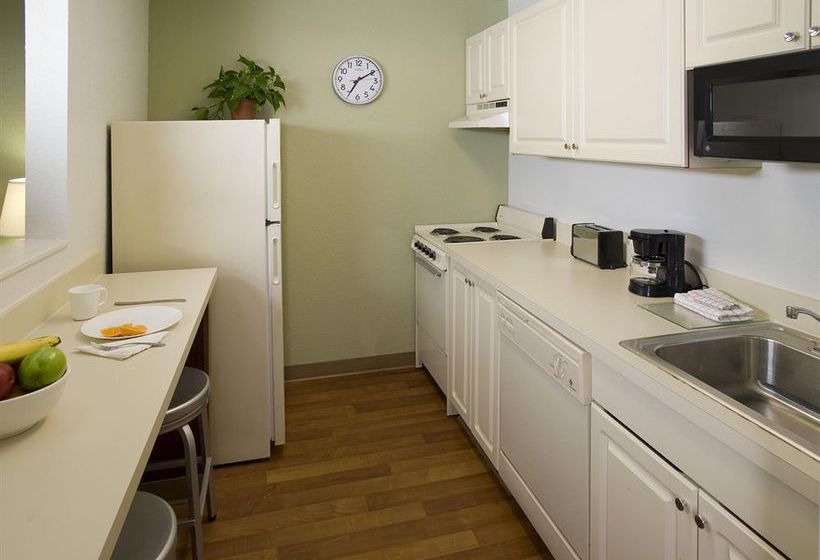 Hotel Extended Stay Deluxe Detroit Ann Arbor   | Ann Arbor | Michigan | United States 2