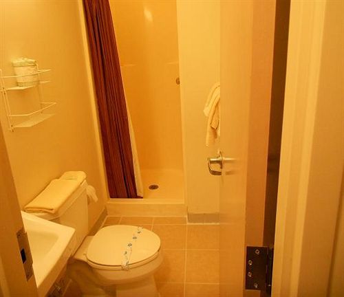 Greenleafe Inn  | Charlotte | North Carolina | United States 3