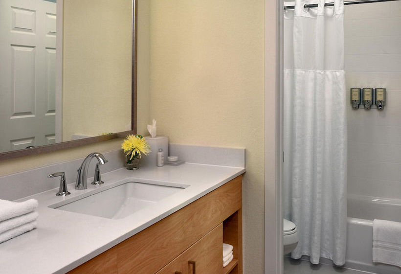 Hotel Staybridge Suites Somerset  | Somerset | New Jersey | United States 19