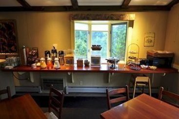 Hotel Sun & Ski Motor Inn  | Stowe | Vermont | United States 5