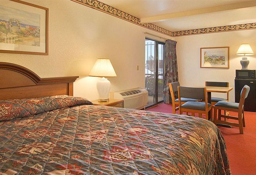 Hotel Super 8 Lodge  | Shreveport | Louisiana | United States 3