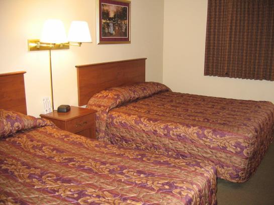 Motel Nichols Inn & Suites 