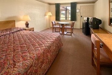 Hotel Super 8 Tulsa East Arpt  | Tulsa | Oklahoma | United States 3