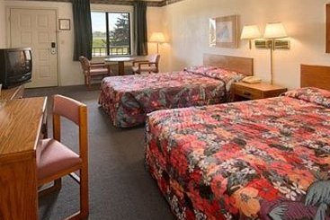 Hotel Super 8 Tulsa East Arpt  | Tulsa | Oklahoma | United States 4