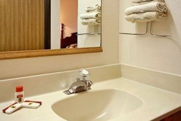 Super 8 Motel  | Burnham | Pennsylvania | United States 7