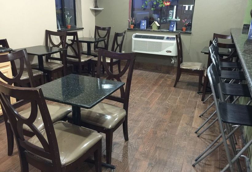 Motel Super 8 Cedar City  | Cedar City | Utah | United States 9