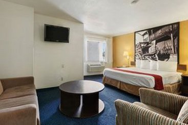 Hotel Super 8 Phoenix Mesa Gilbert Road  | Mesa | Arizona | United States 3