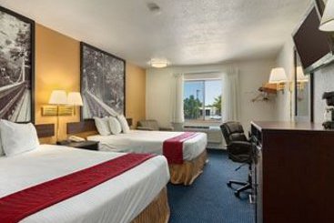 Hotel Super 8 Phoenix Mesa Gilbert Road  | Mesa | Arizona | United States 6