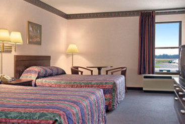 Motel Super 8 Evansville North  | Evansville | Indiana | United States 5