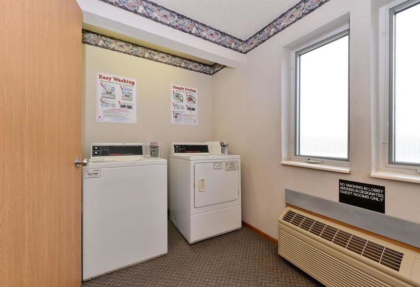 Motel Super 8 Stuart  | Stuart | Iowa | United States 4