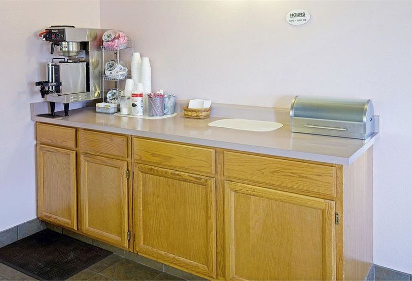 Motel Americas Best Value Inn  | Burlington | Colorado | United States 7