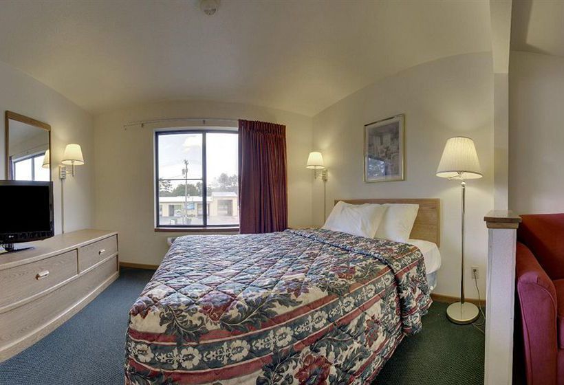 Motel Super 8 Shawano  | Shawano | Wisconsin | United States 6