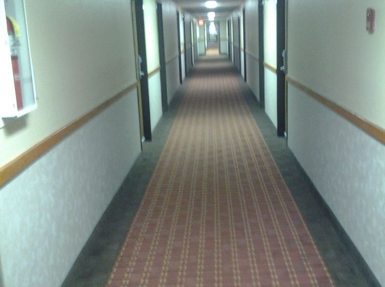 Motel Super 8 Plymouth  | Plymouth | Indiana | United States 9