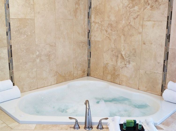 Motel LivINN Hotel St Paul East Maplewood   | Maplewood | Minnesota | United States 13