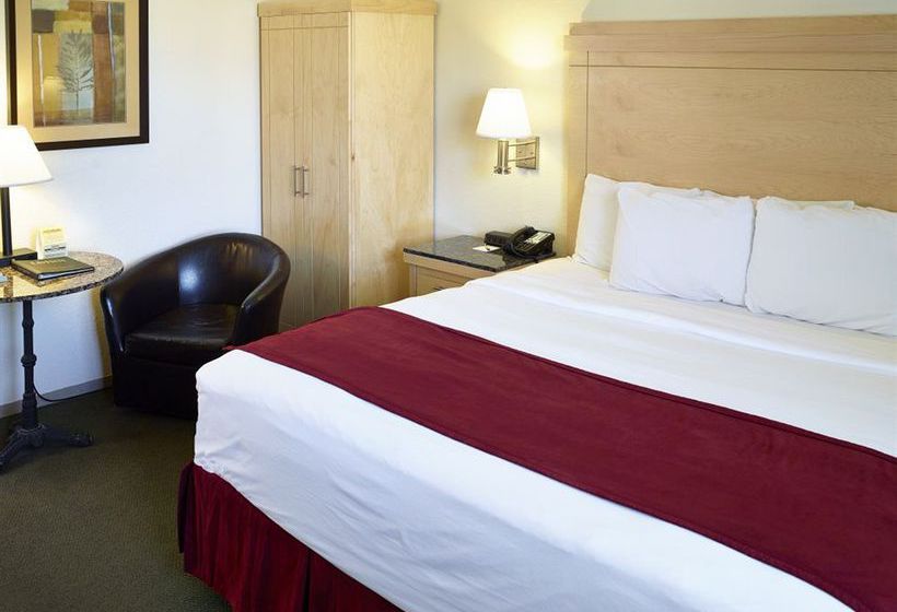 Motel LivINN Hotel St Paul East Maplewood   | Maplewood | Minnesota | United States 14