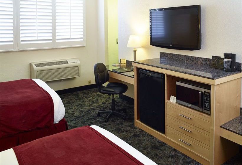 Motel LivINN Hotel St Paul East Maplewood   | Maplewood | Minnesota | United States 15