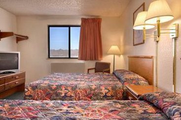 Super 8 Motel  | Kingman | Arizona | United States 5