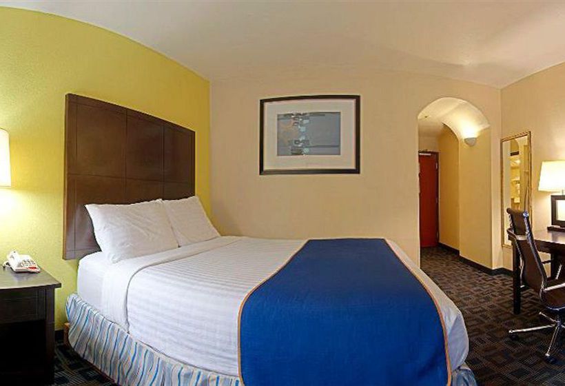 Hotel Super 8 Irving DFW Airport South  | Irving | Texas | United States 5