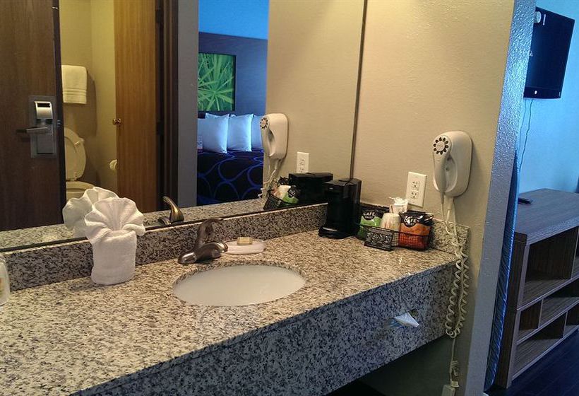 Hotel Super 8 Louisville Airport  | Louisville | Kentucky | United States 1