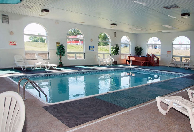 Super 8 Motel Osage Beach   | Osage Beach | Missouri | United States 19