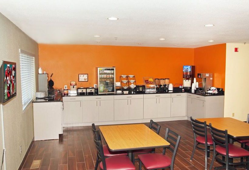 Super 8 Motel Osage Beach   | Osage Beach | Missouri | United States 8