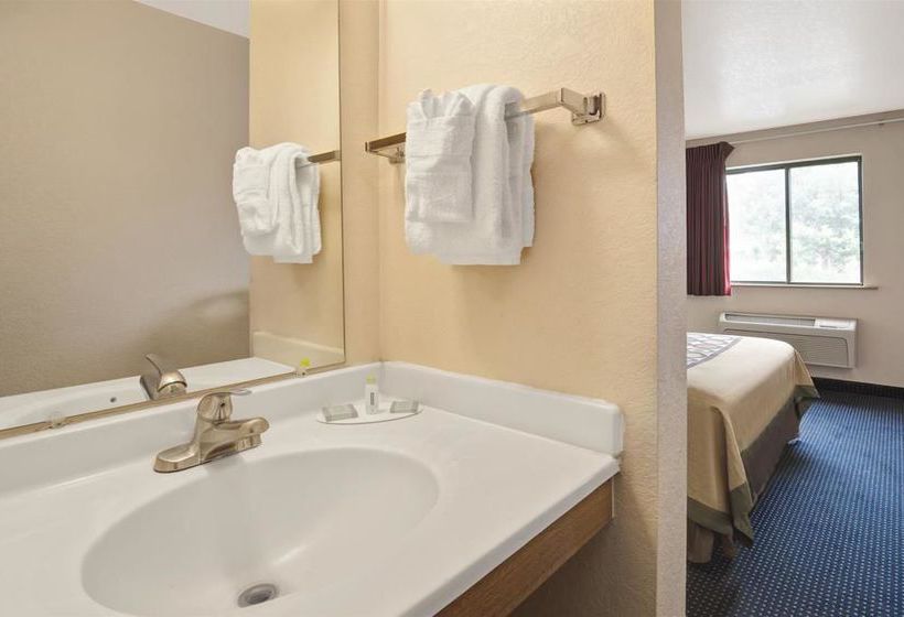 Motel Super 8 Albuquerque West Coors Boulevard  | Albuquerque | New Mexico | United States 11