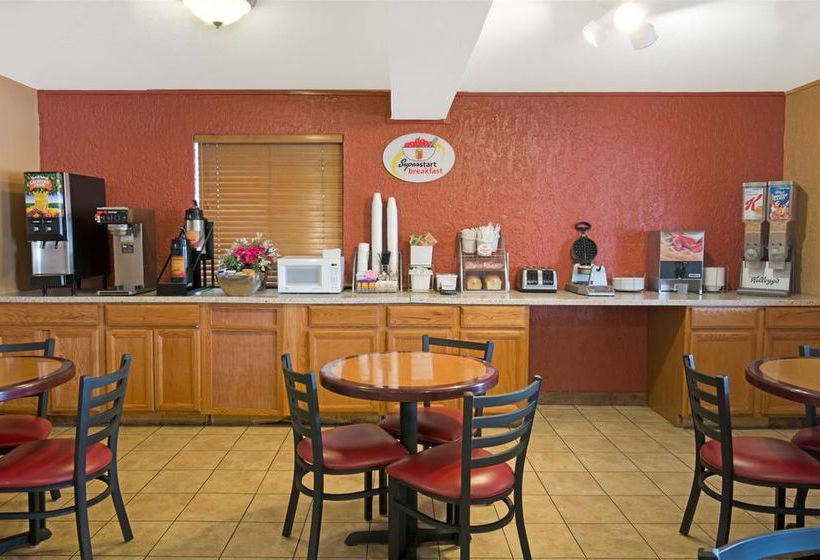 Motel Super 8 Albuquerque West Coors Boulevard  | Albuquerque | New Mexico | United States 17