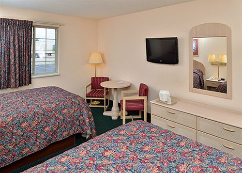 Motel Super 8 Markle  | Markle | Indiana | United States 6
