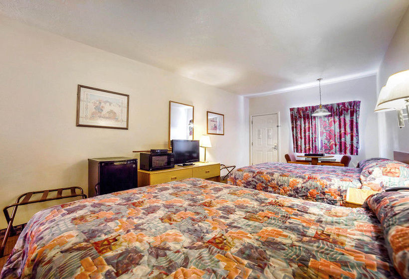 Hotel Rodeway Inn  | Kanab | Utah | United States 14