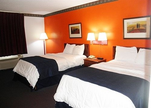 Motel Econo Lodge Benton  | Benton | Illinois | United States 3