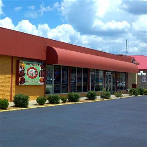 Motel Econo Lodge Benton  | Benton | Illinois | United States 4