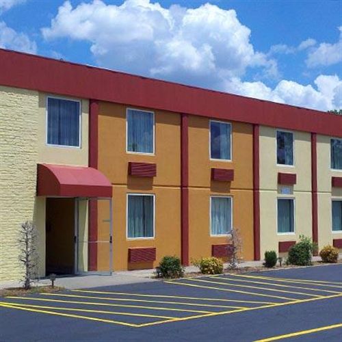 Motel Econo Lodge Benton  | Benton | Illinois | United States 9