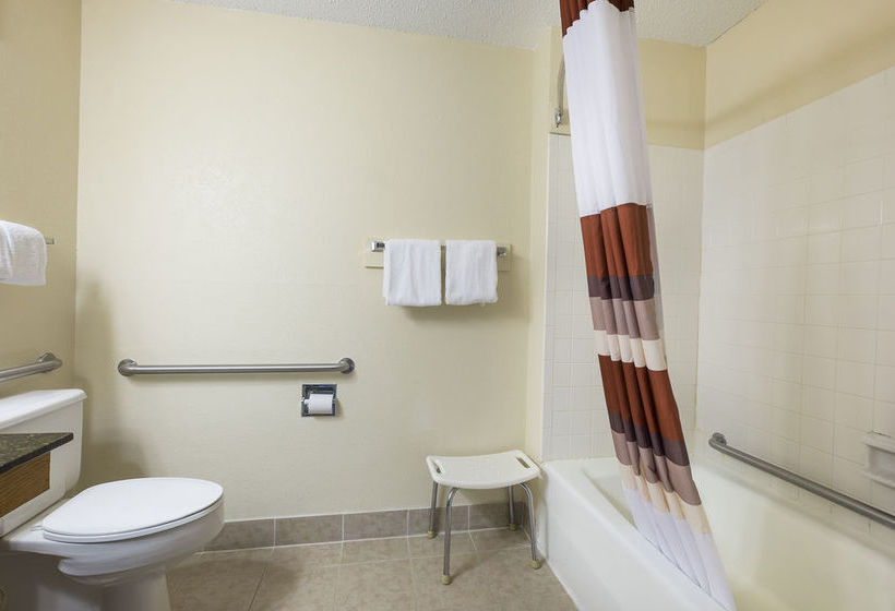 Motel Rodeway Inn Culepeper  | Culpeper | Virginia | United States 3