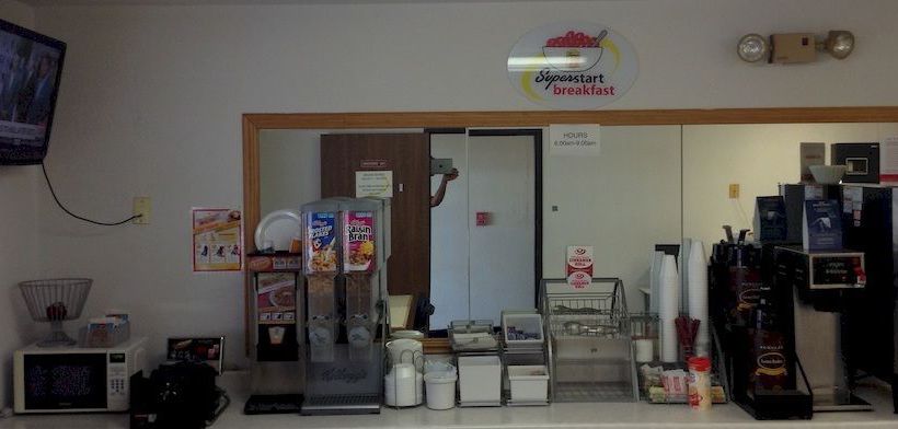 Motel Super 8 Winner Sd  | Winner | South Dakota | United States 14