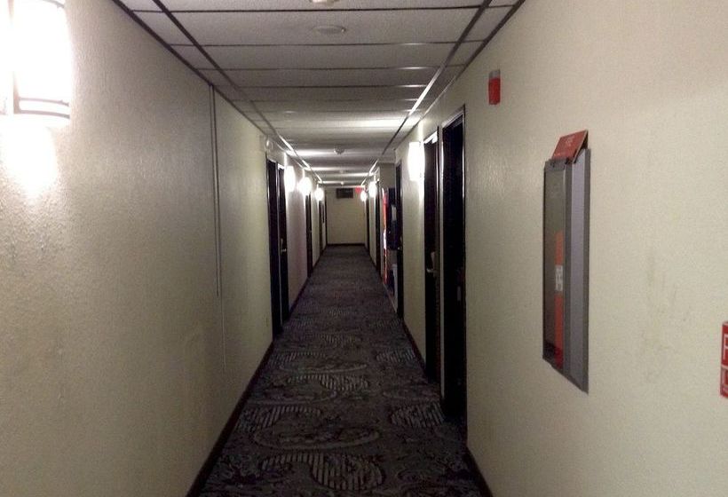 Motel Super 8 Winner Sd  | Winner | South Dakota | United States 17