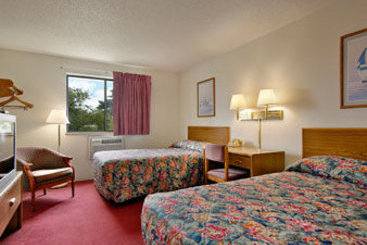 Super 8 Motel  | Lansing | Michigan | United States 4