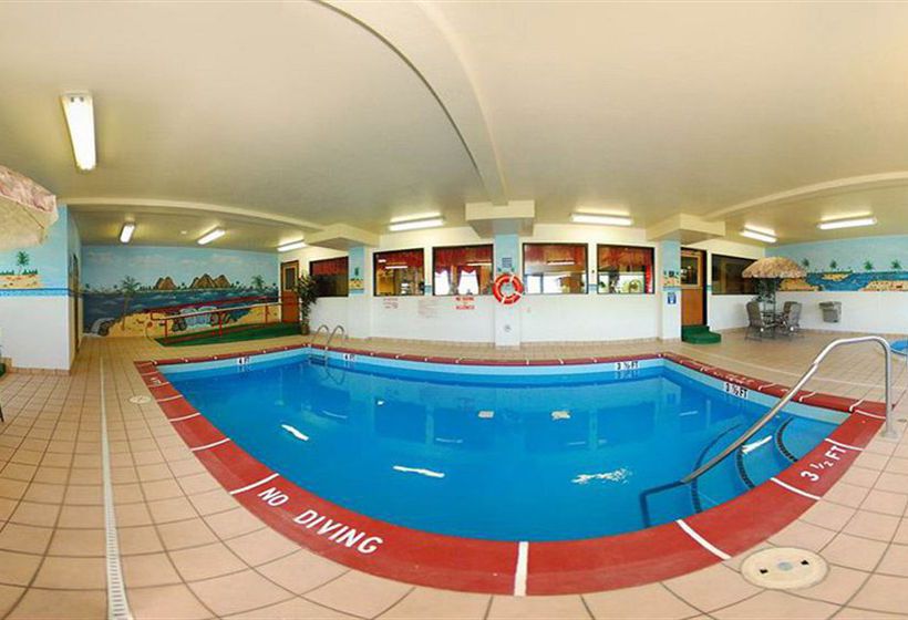 Hotel Super 8 Troy, IL St. Louis Area  | Troy | Illinois | United States 1