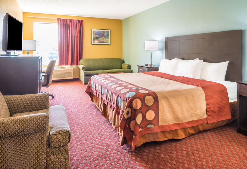 Hotel Super 8 Troy, IL St. Louis Area  | Troy | Illinois | United States 13