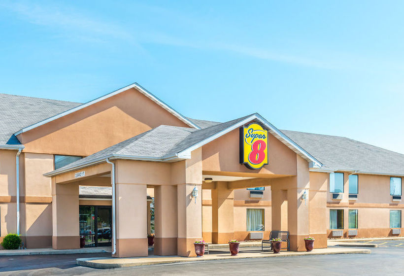 Hotel Super 8 Troy, IL St. Louis Area  | Troy | Illinois | United States 15